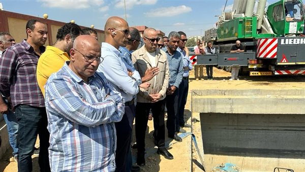 وزير الإسكان 