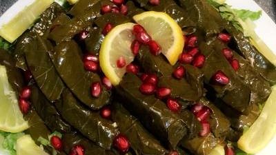 طريقة تحضير محشي ورق العنب بدبس الرمان