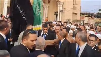 بالمزمار والطبول.. الآلاف يحيون الليلة الختامية لـ مولد السيد البدوي في طنطا | بث مباشر