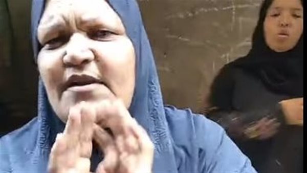 والدة الضحية