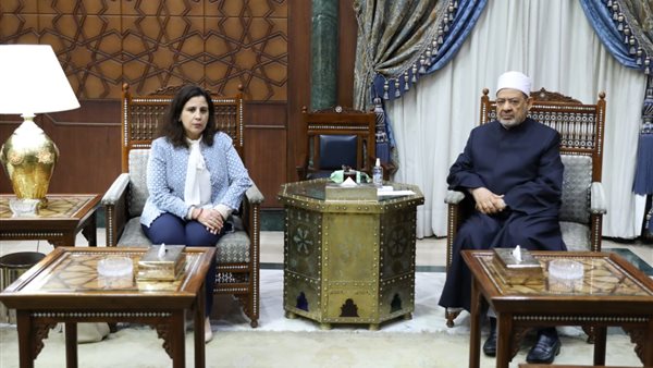 شيخ الأزهريستقبل