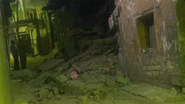 انهيار عقار الخليفة