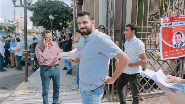 البلشي يساند شقيقه