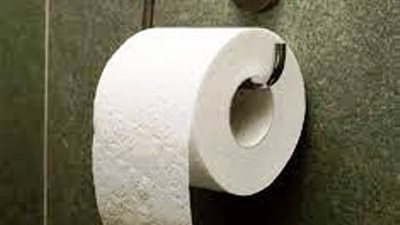 الإفتاء: يجوز شرعًا الاستنجاء بالمناديل الورقية والورق النشَّاف من البول أو الغائط