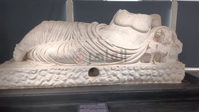 فريد من نوعه.. المتحف اليوناني الروماني بالإسكندرية يعرض تمثالا لإله النيل 