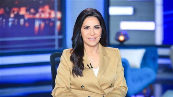 الإعلامية انجي أنور