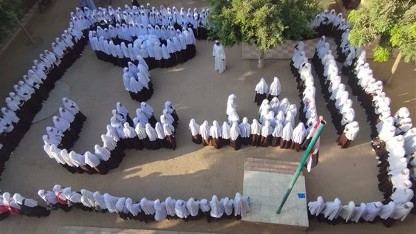 طالبات معهد أولاد