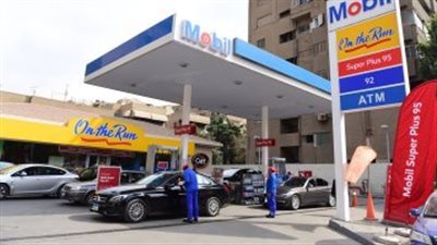 طعنه بمفك في الصدر.. سائق ميكروباص ينهى حياة سائق أوبر داخل بنزينة بالهرم