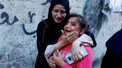 مئات الجثث تحت الأنقاض.. صحة غزة: ارتفاع عدد الشهداء لـ 2750 نتيجة القصف الإسرائيلي