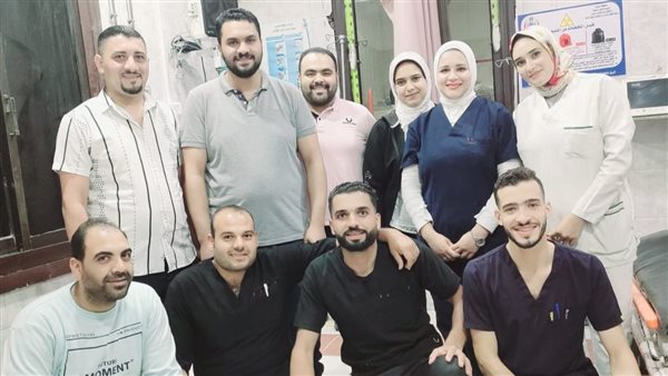 الفريق الطبي بمستشفى