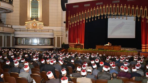 جامعة القاهرة من