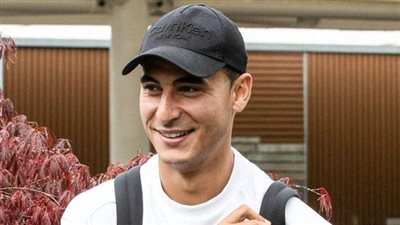 والد أنور الغازي: ماينز أبلغه بفسخ عقده بعد تضامنه مع فلسطين.. لكنه سعيد بموقفه