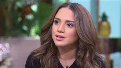 رنا رئيس: خضعت لجراحة في الأنف لأسباب صحية.. والانتقادات كانت قاسية جدا