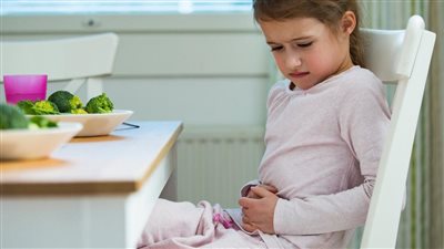 ابعدوهم عن السكريات والحليب.. طرق منزلية مجربة لعلاج الإسهال عند الأطفال