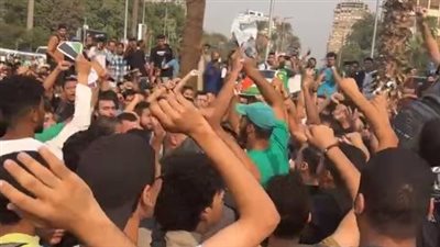 بمشاركة آلاف الطلاب.. مظاهرة كبيرة بجامعة القاهرة تضامنا مع أهالي غزة | بث مباشر