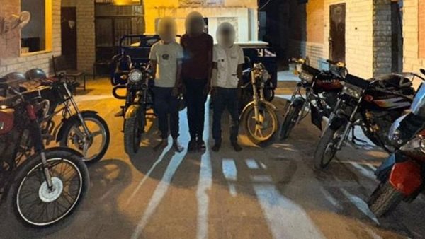 المتهمين والمضبوطات