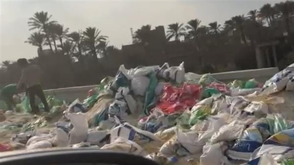 انقلاب سيارة نقل