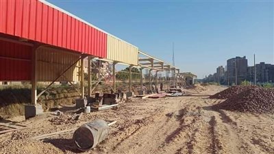 إنشاء مجمع مواقف للسيارات بمدينة ملوي ضمن المشروعات الخدمية في المنيا