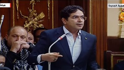 النائب ضياء الدين داوود: لن نكون حذاء في قدم أمريكا.. ولن نقبل تهجير الفلسطينيين حتى لصحراء النقب