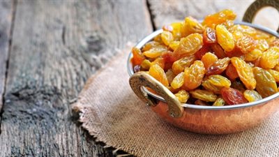 تناول الزبيب على الإفطار قد يطيل العمر| دراسة