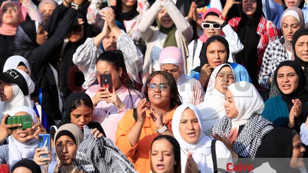  طلاب جامعة عين شمس