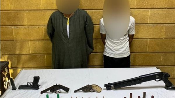 المتهمان والمضبوطات