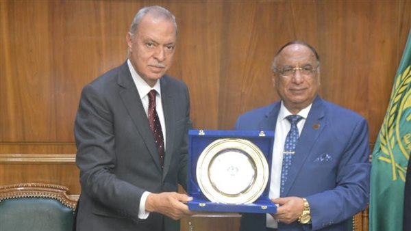 محافظ القليوبية 