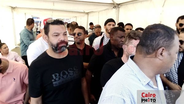 بعض المشاركين