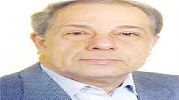 أستاذ الصحافة الراحلة