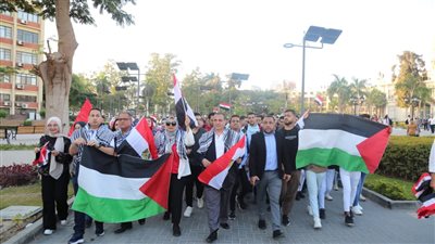 الجامعات تشارك في مظاهرات لتأييد القضية الفلسطينية والتنديد بممارسات جيش الاحتلال