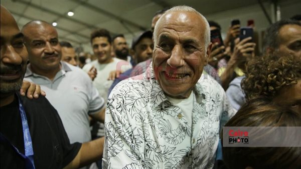 حسين لبيب رئيس نادي