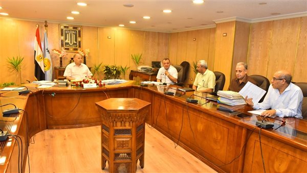 محافظ أسيوط