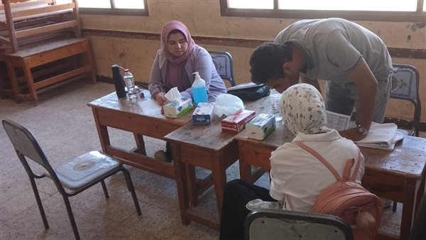 قوافل طبية تجوب مدارس