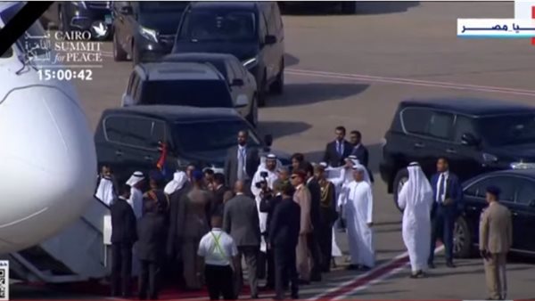  توافد القادة والزعماء