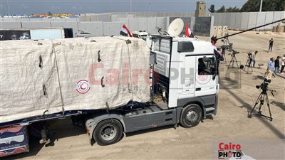 لأول مرة منذ اندلاع الحرب.. مراسل القاهرة 24: استعدادات لدخول مساعدات غذائية إلى غزة عبر معبر رفح