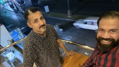 صاحب أول رسمة لعلم الاحتلال الإسرائيلي على غطاء المجاري: مكانهم اللي يستاهلوه 