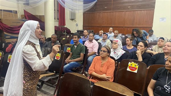 جانب من الندوة