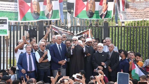 الدكتور سلامة داود