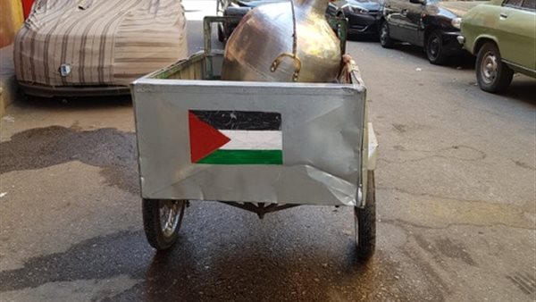 العلم الفلسطيني يزين