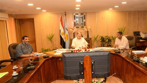 محافظ أسيوط