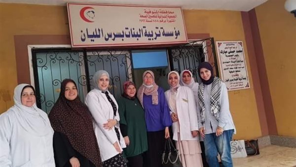 الكشف على نزلاء دور