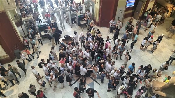 إقبال كبير على زيارة