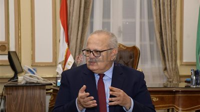 رئيس جامعة القاهرة: تخصيص طابقين كاملين لإجراء عمليات زراعة الأعضاء داخل قصر العيني