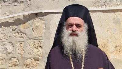 مطران القدس: ما يحدث في غزة اليوم جريمة العصر.. ولا يمكن أن يستوعبه عقل بشري