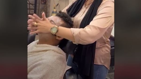 تدليك في كوافير -