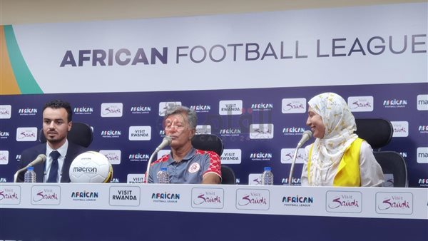 مدرب سيمبا التنزاني