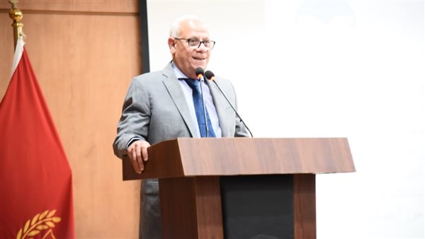 محافظ بورسعيد 