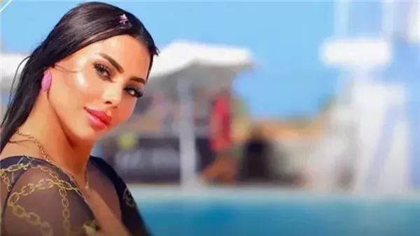 الراقصة حورية