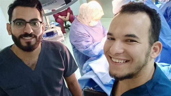 الفريق الطبي