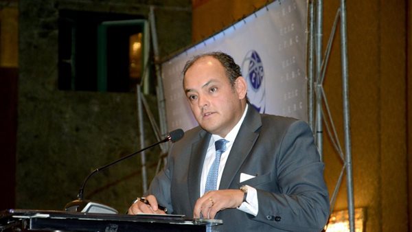 وزير التجارة والصناعة